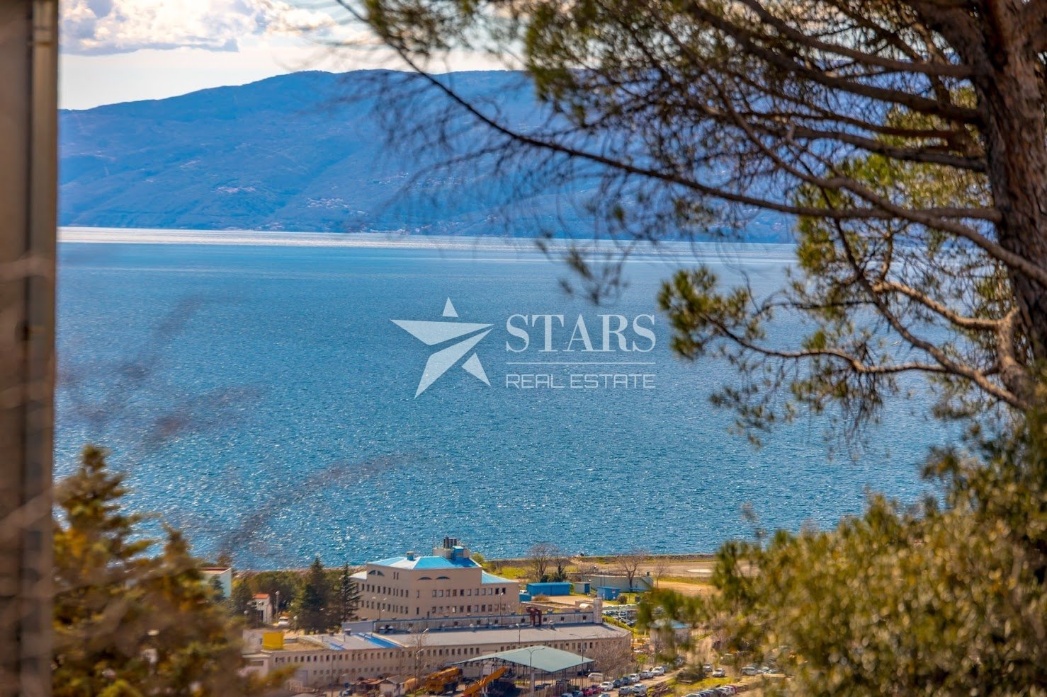 Apartma Na predaj - Primorsko-goranska Bulevard