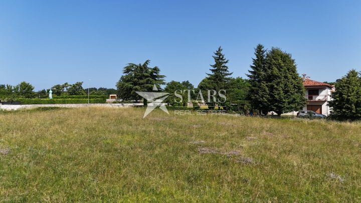 Pozemek na prodej 7195 m² – Tinjan