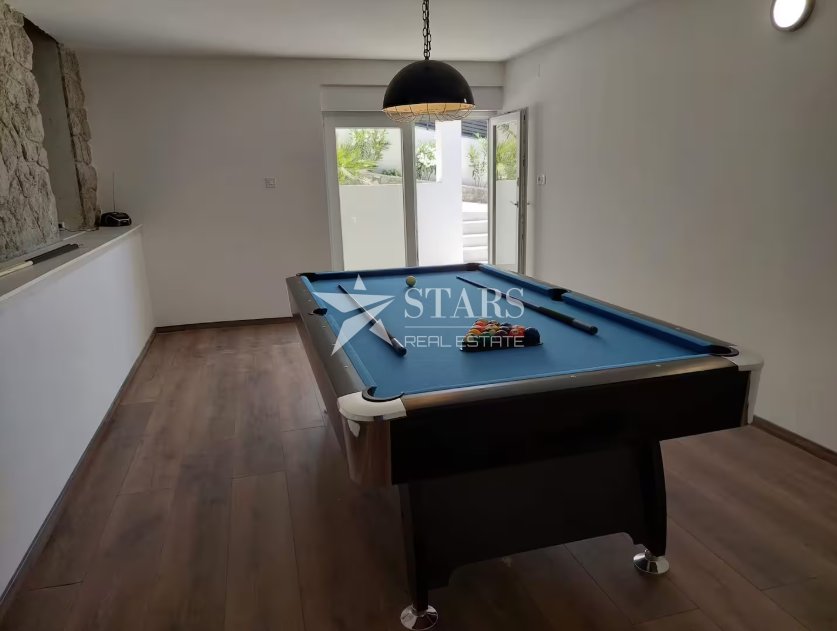 Maison À vendre - Primorsko-goranska Novi Vinodolski