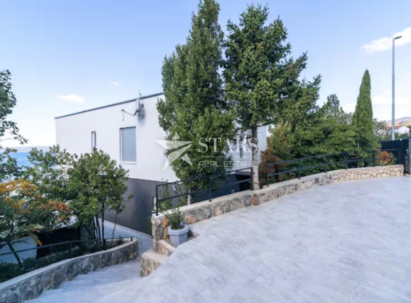 Maison À vendre - Primorsko-goranska Novi Vinodolski