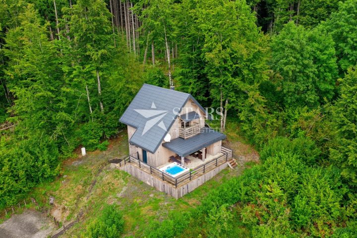 Kuća na prodaju 98 m² – Mrkopalj