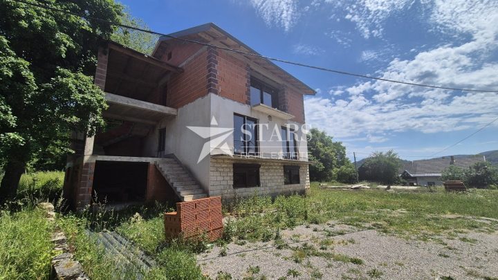 Hiša Naprodaj - Primorsko-goranska Severin Na Kupi - foto 3/12