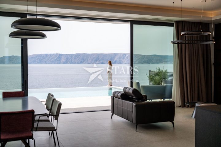 Maison à vendre 205 m² – Novi Vinodolski