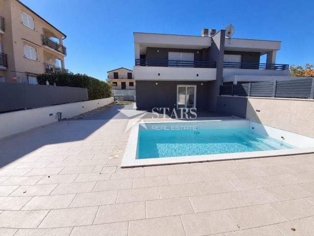 Dům na prodej 135 m² – Novigrad
