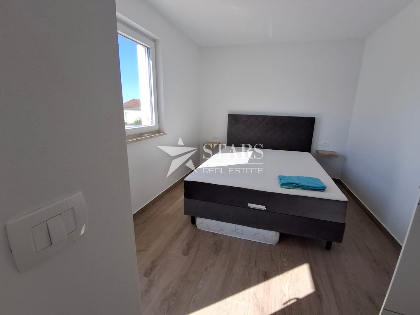 Maison À vendre -  Novigrad