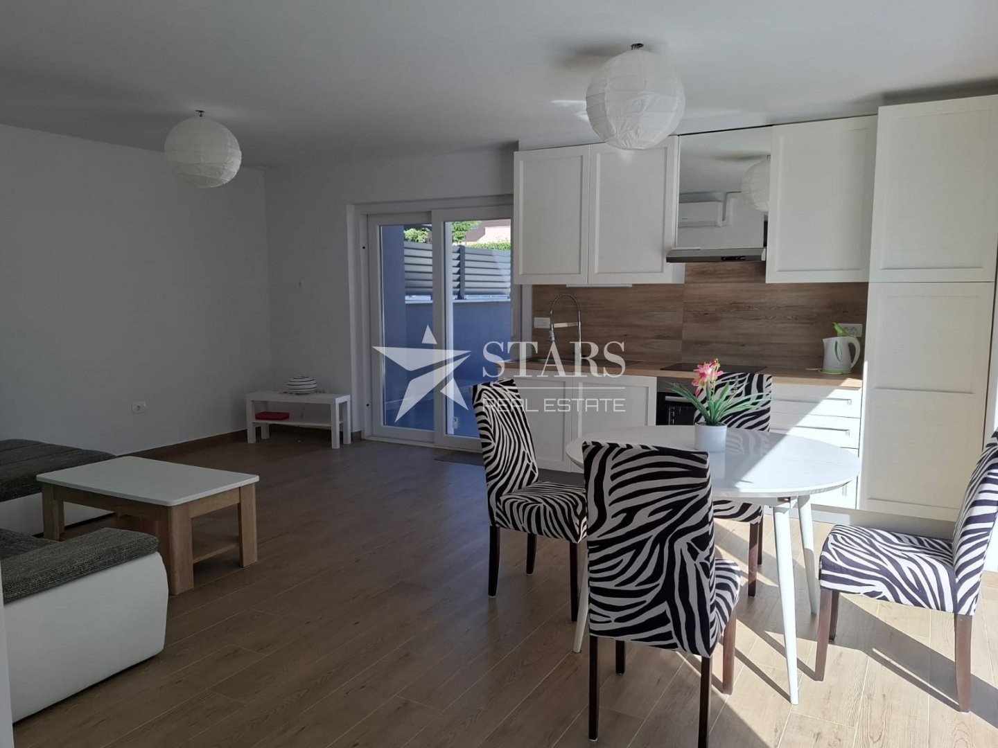 Maison À vendre -  Novigrad
