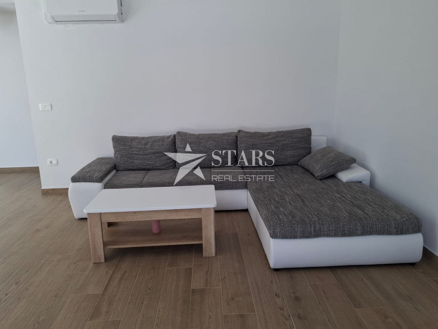 Maison À vendre -  Novigrad