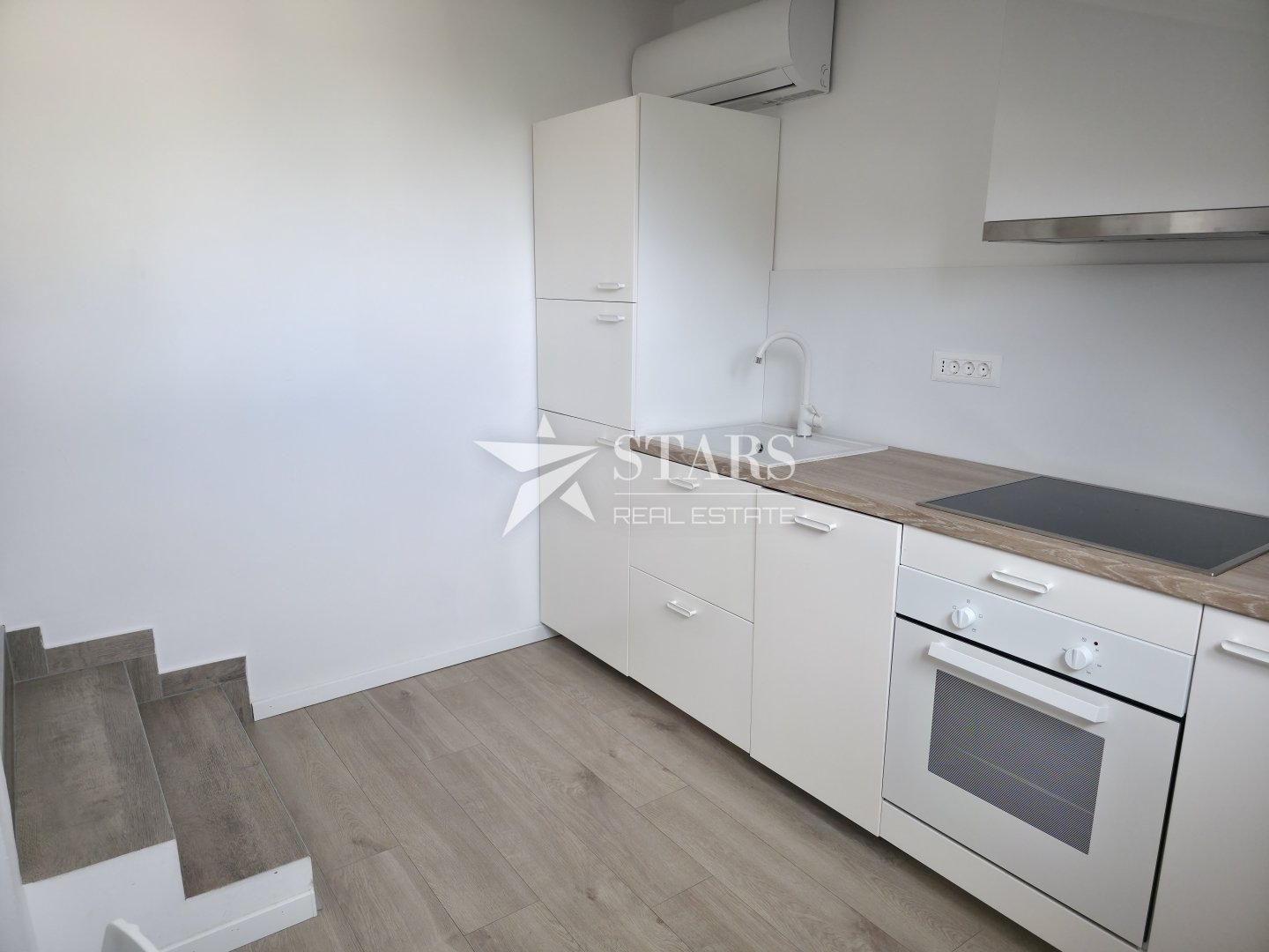 Apartma Naprodaj - Primorsko-goranska Opatija - Centar