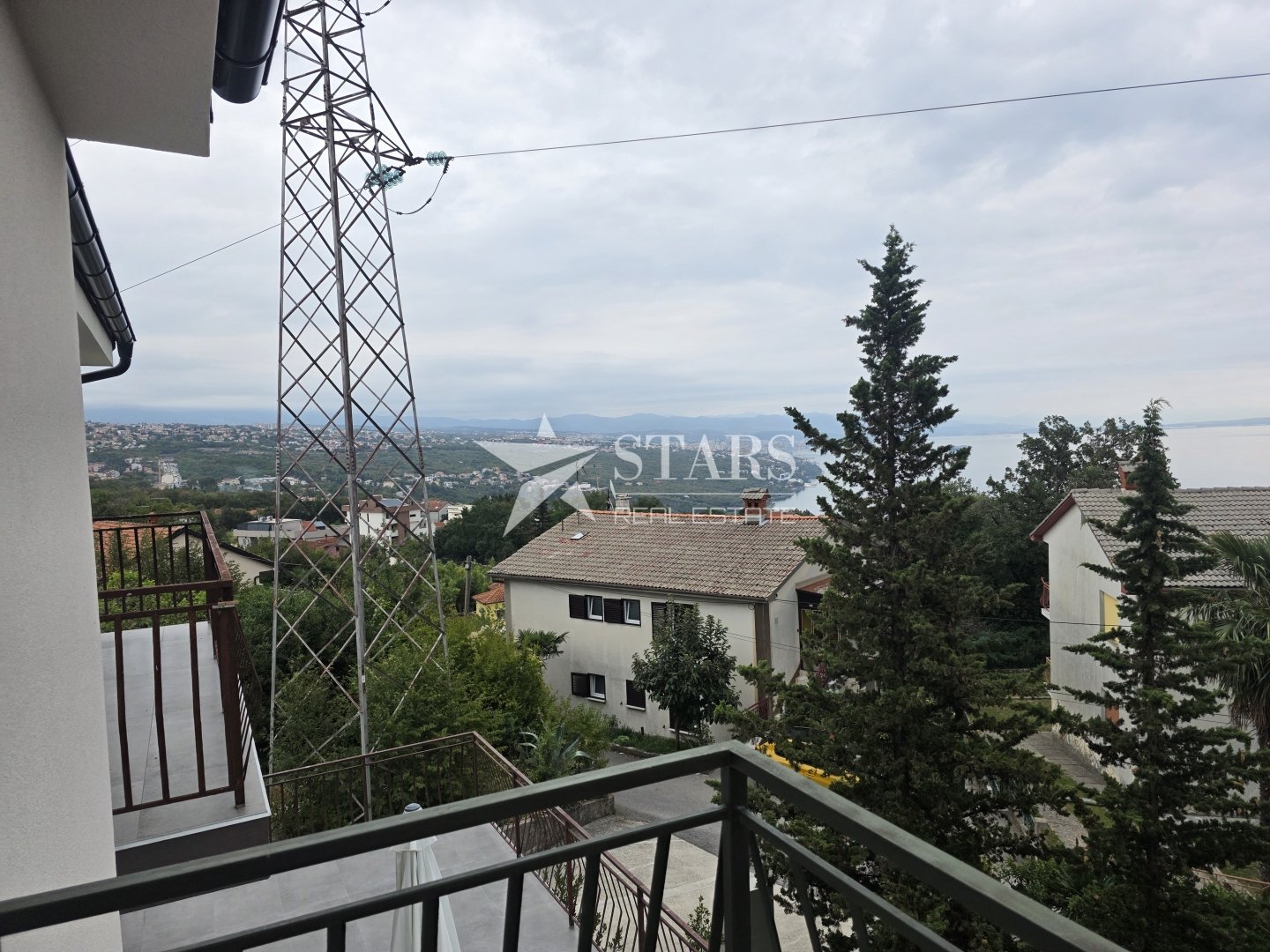 Dom Na sprzedaż - Primorsko-goranska Pobri