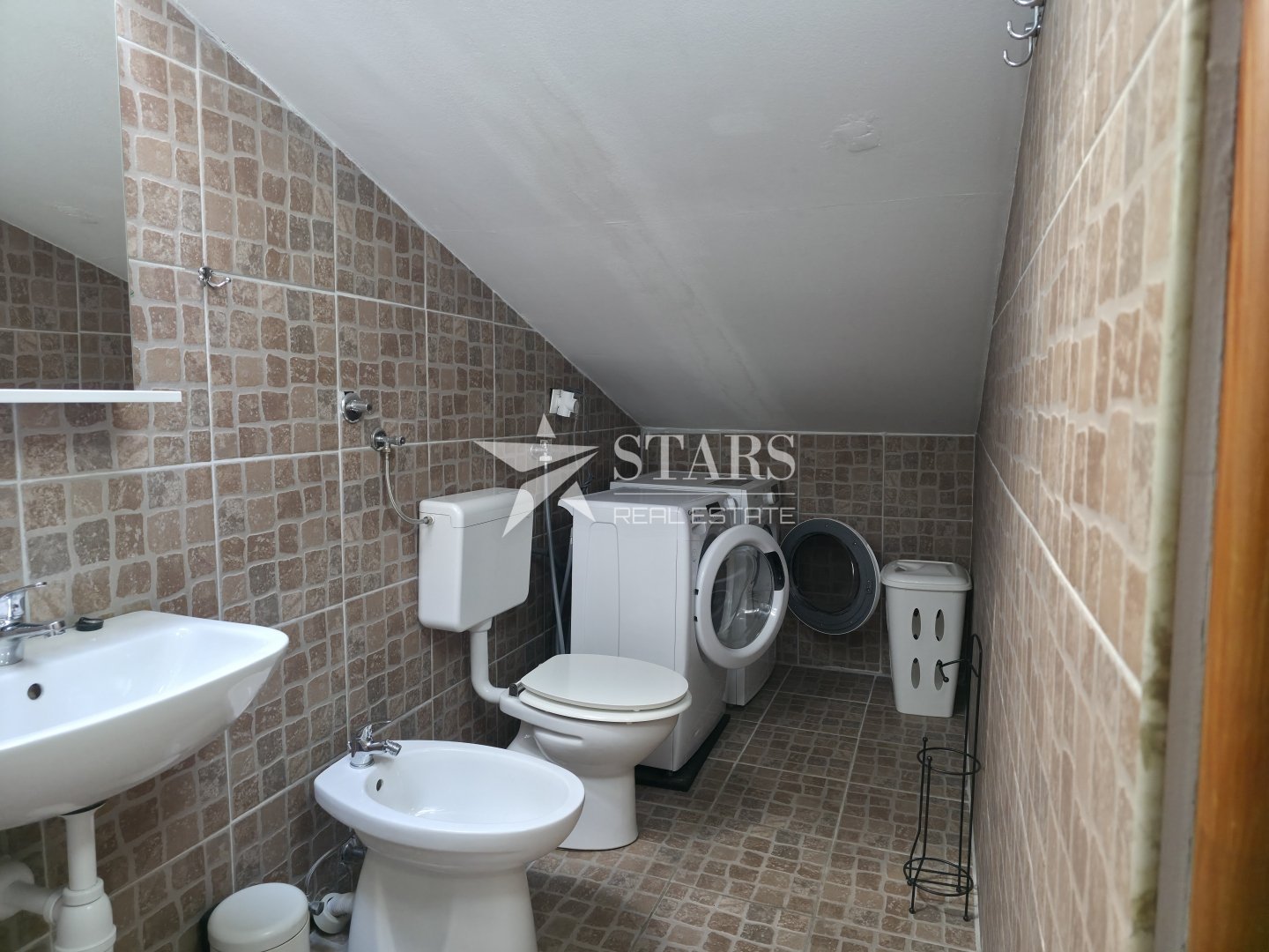 Apartma Naprodaj - Primorsko-goranska Centar