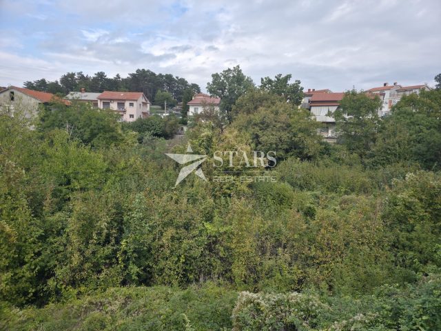 Terreno in vendita 2389 m² – Viškovo