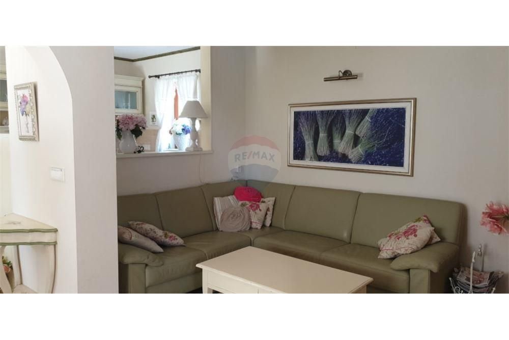 House For sale - Ličko-senjska Novalja