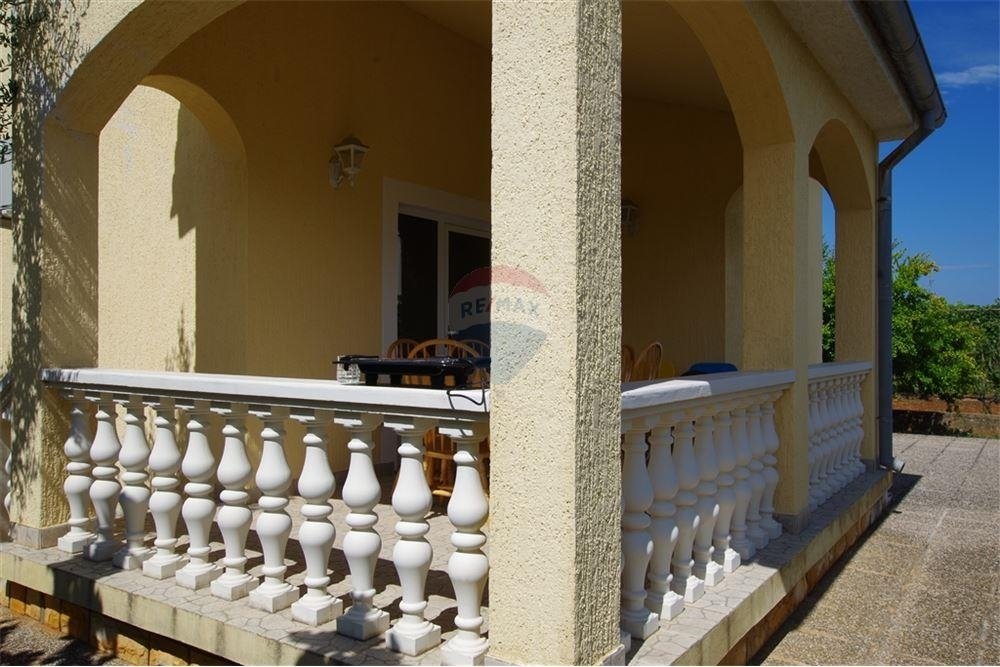 Haus Zu verkaufen - Zadarska Ugljan
