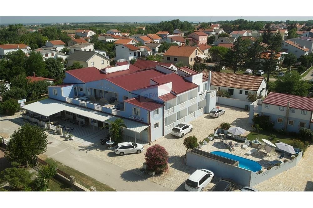 Business premises For sale -  Privlaka