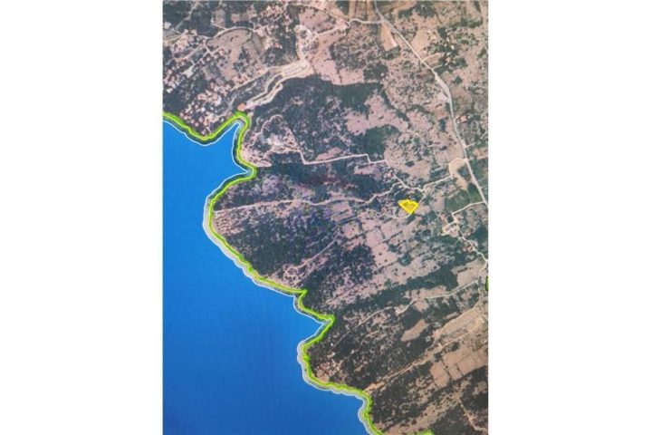 Pozemok na predaj 1480 m² – Novalja