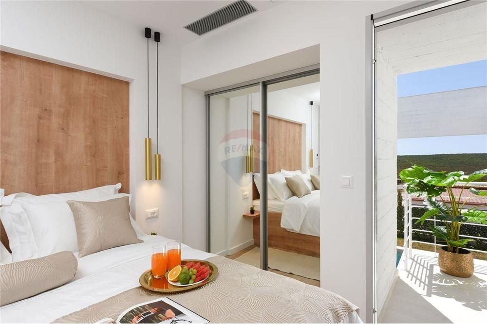 House For sale - Zadarska Debeljak