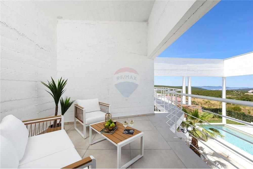 House For sale - Zadarska Debeljak
