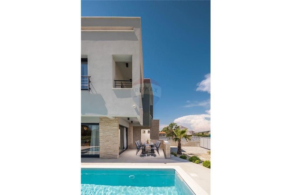 Casa In vendita - Zadarska Bibinje