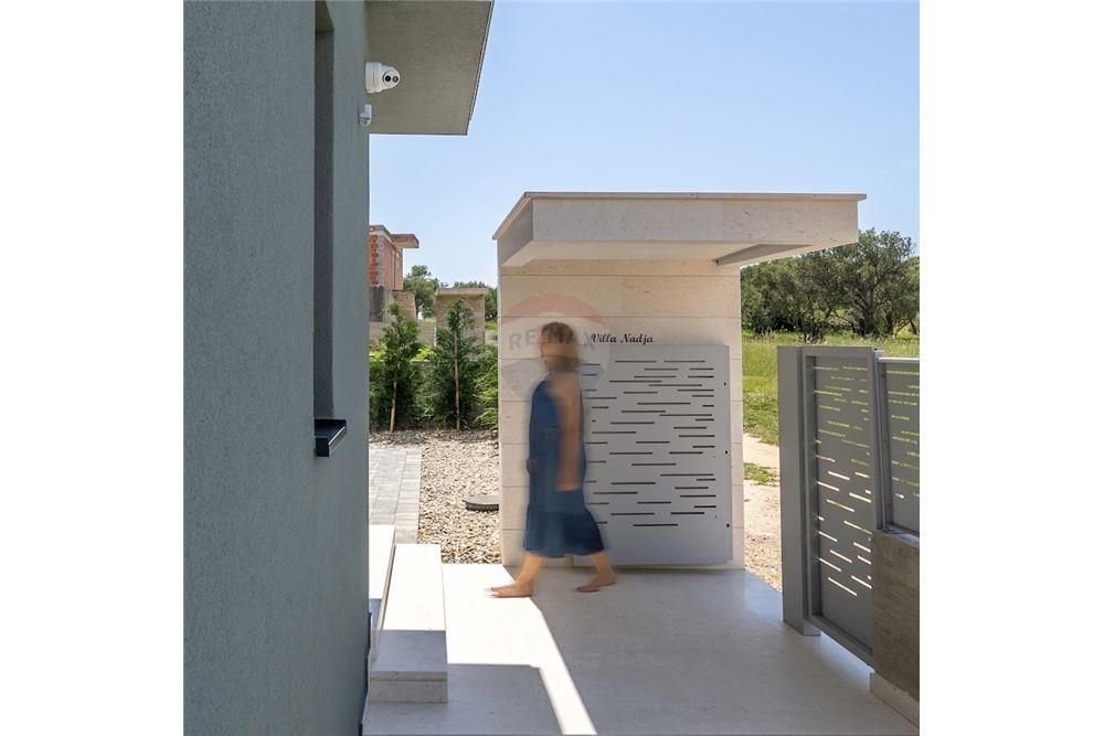 Casa In vendita - Zadarska Bibinje