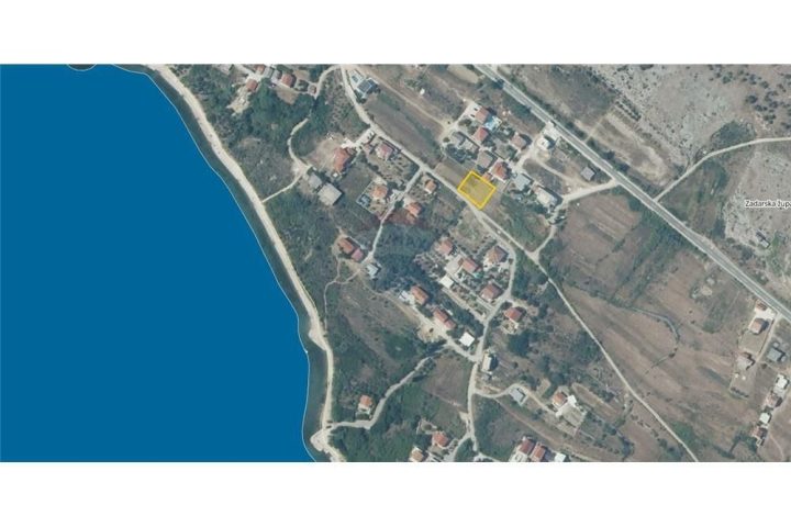 Działka na sprzedaż 682 m² – Ražanac