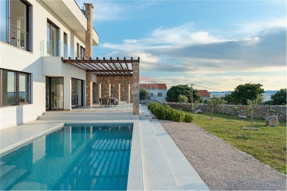 House For sale - Ličko-senjska Lun
