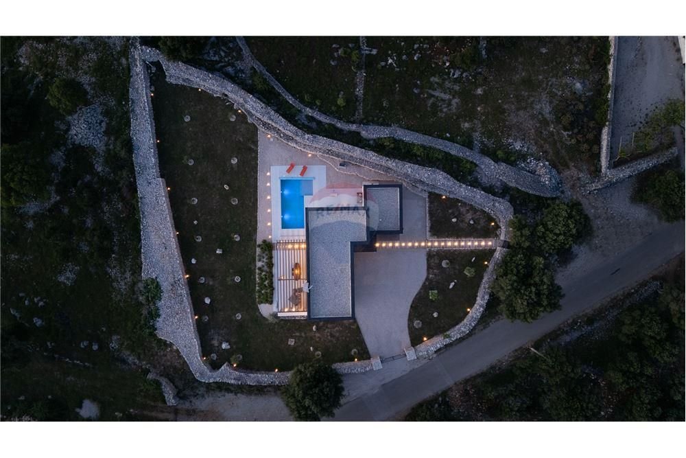 House For sale - Ličko-senjska Lun