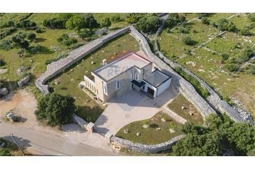 House For sale - Ličko-senjska Lun