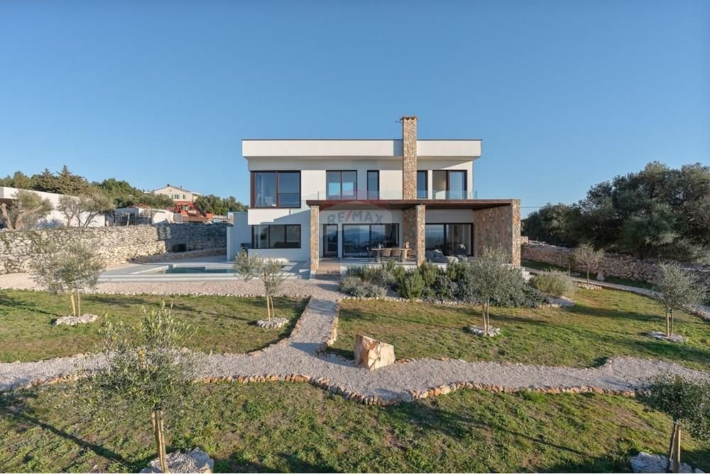 House For sale - Ličko-senjska Lun