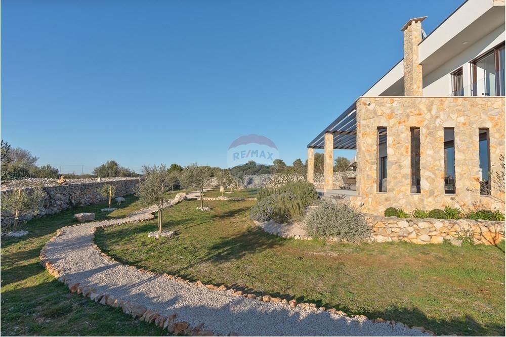 House For sale - Ličko-senjska Lun