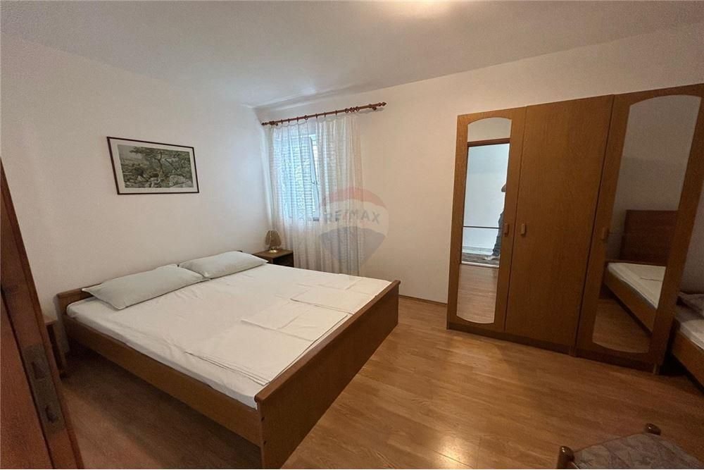 Dom Na predaj - Ličko-senjska Novalja