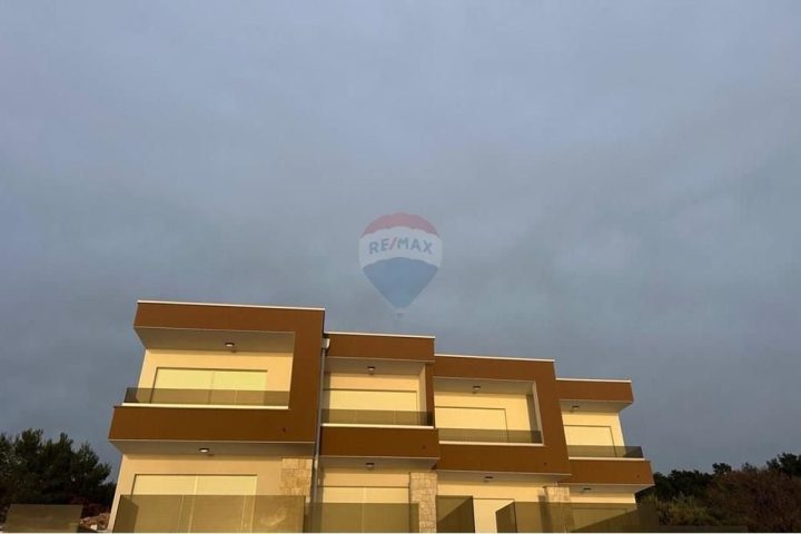 Apartmán Na prodej - Zadarska šimuni - foto 2/13