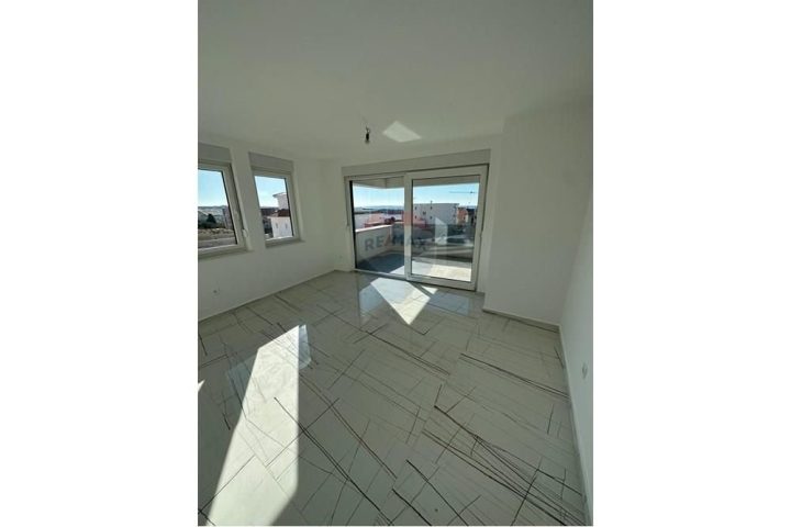 Mieszkanie na sprzedaż 81 m² – Novalja