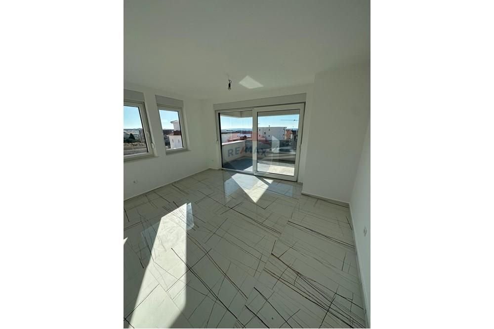 Flat For sale - Ličko-senjska Novalja - foto 1/17