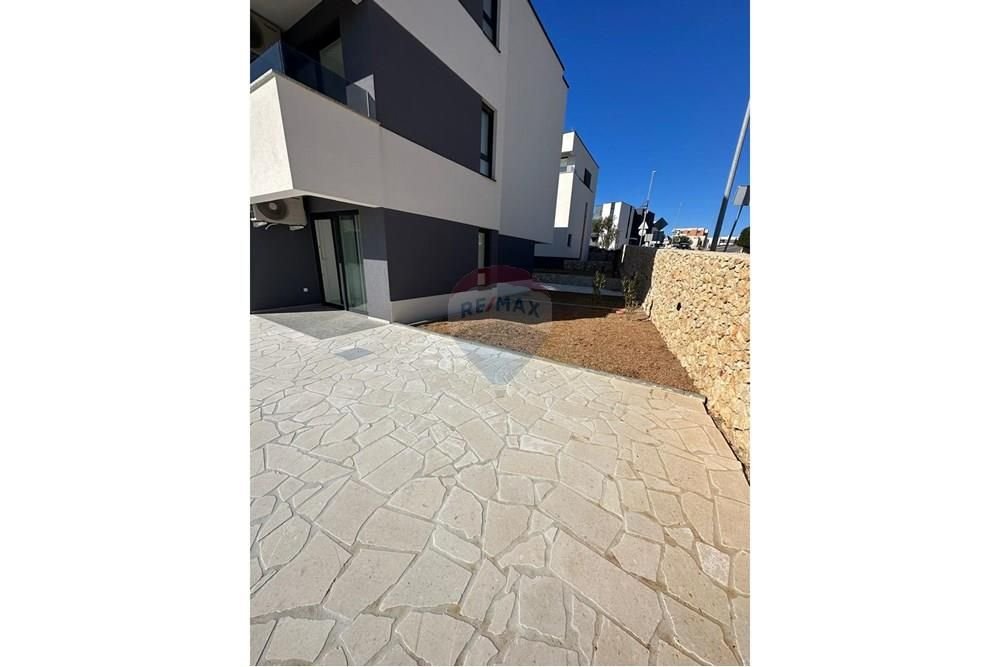 Flat For sale - Ličko-senjska Novalja