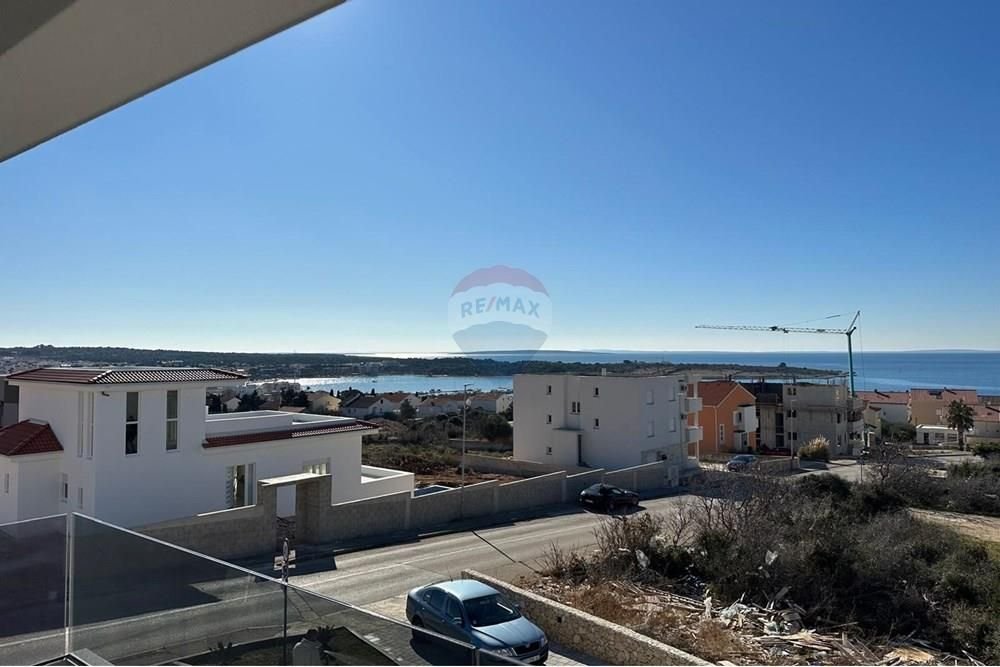 Appartement À vendre - Ličko-senjska Novalja