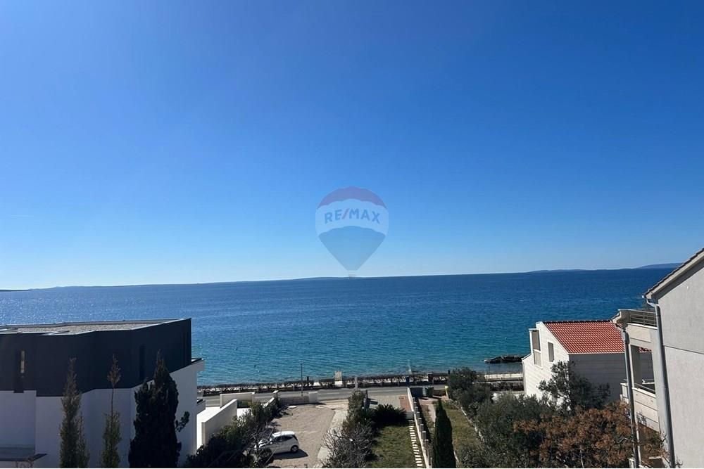 Apartma Naprodaj - Ličko-senjska Novalja