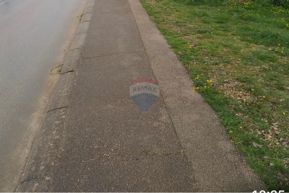 Działka Na sprzedaż - Zadarska Rtina