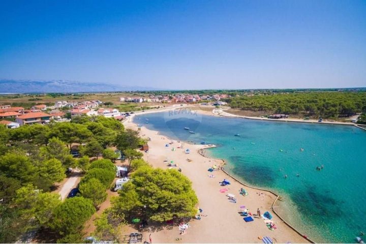 Parcela na predaj 2351 m² – Privlaka