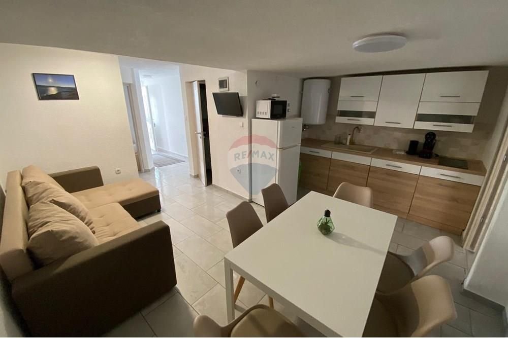 House For sale - Ličko-senjska Novalja - foto 1/35