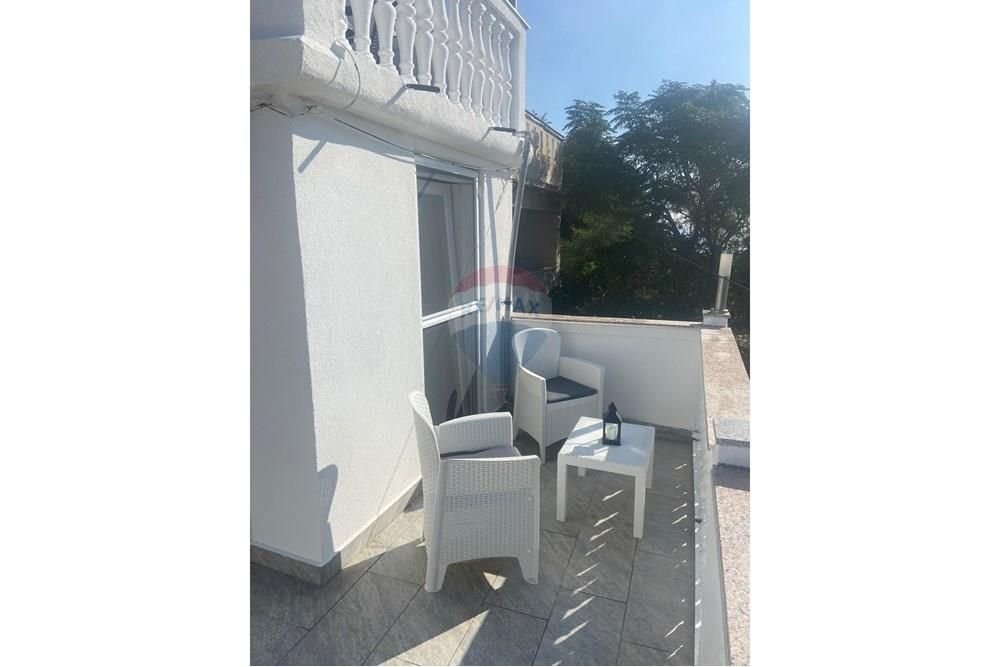 House For sale - Ličko-senjska Novalja