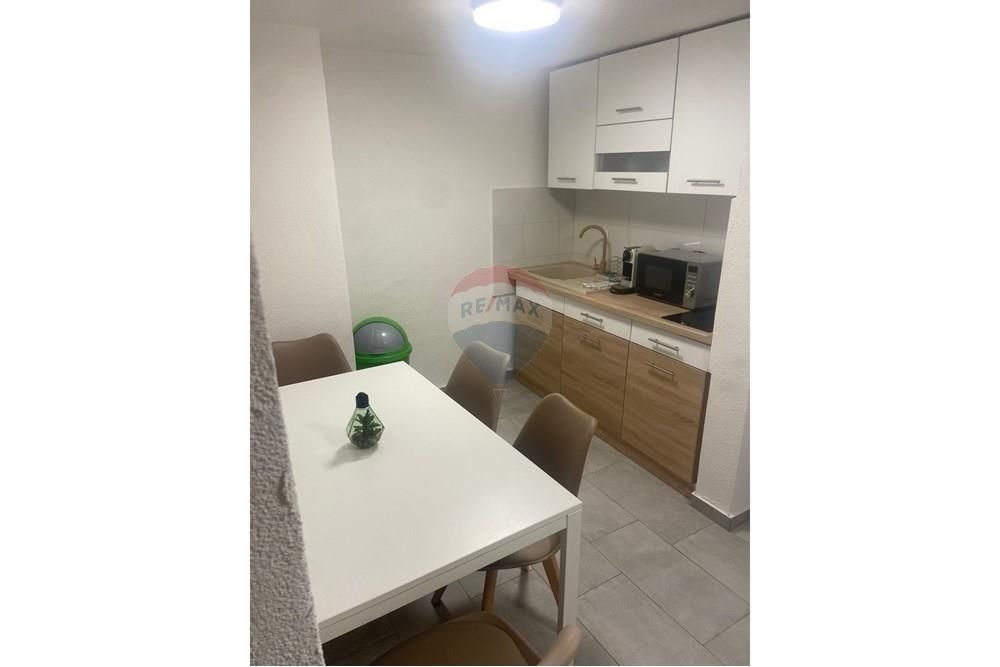 House For sale - Ličko-senjska Novalja