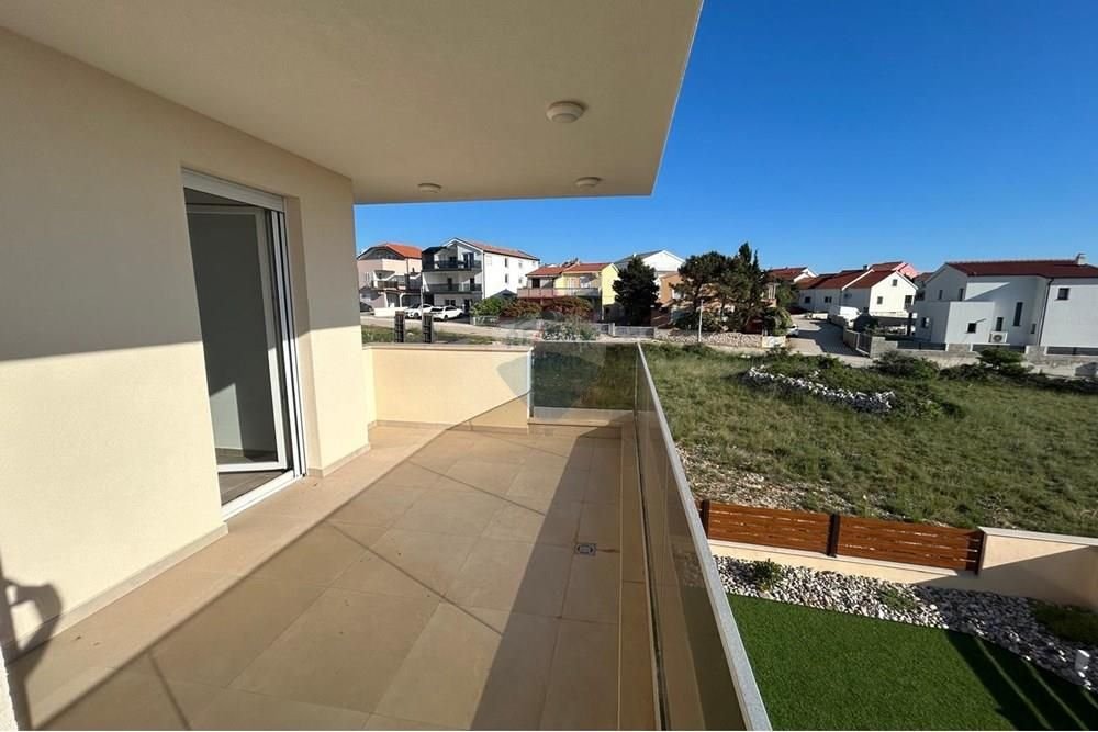 Flat For sale - Zadarska Povljana