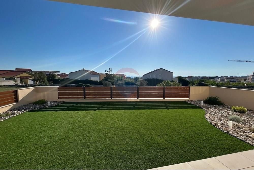 Flat For sale - Zadarska Povljana