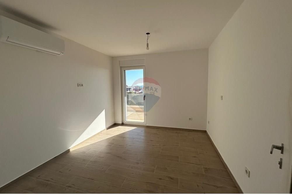 Flat For sale - Zadarska Povljana