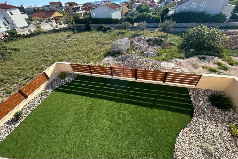 Flat For sale - Zadarska Povljana