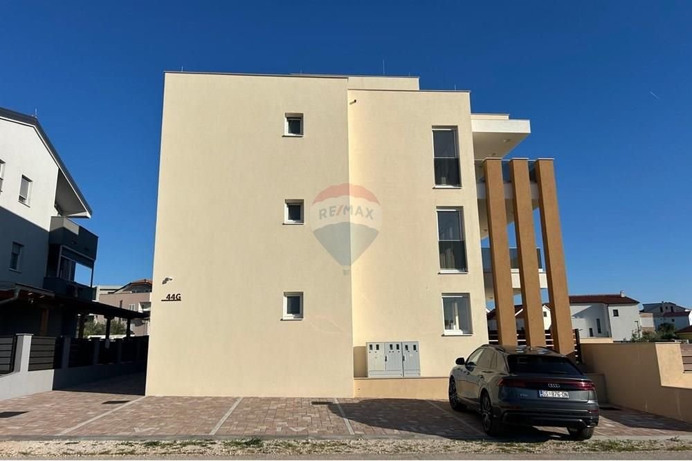 Flat For sale - Zadarska Povljana