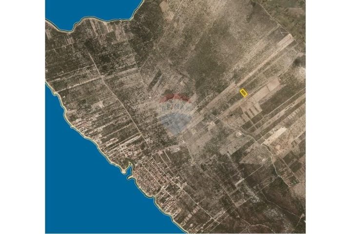 Zemljište na prodaju 4800 m² – Kolan