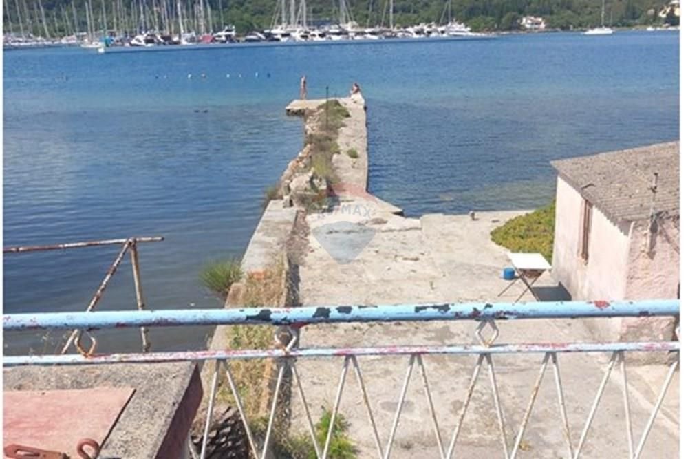 Kuća Na prodaju - Zadarska Sutomišćica