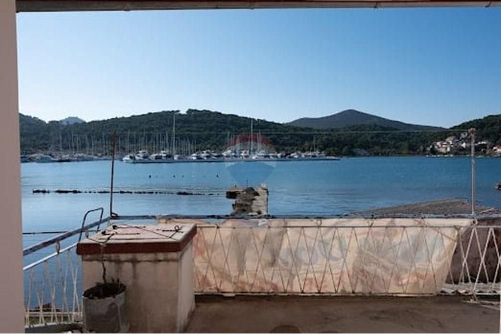 Kuća Na prodaju - Zadarska Sutomišćica