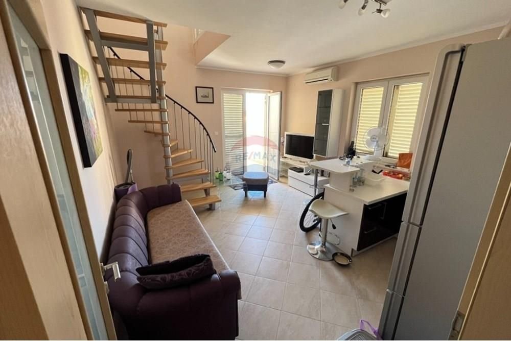Apartment Zu verkaufen - Ličko-senjska Novalja